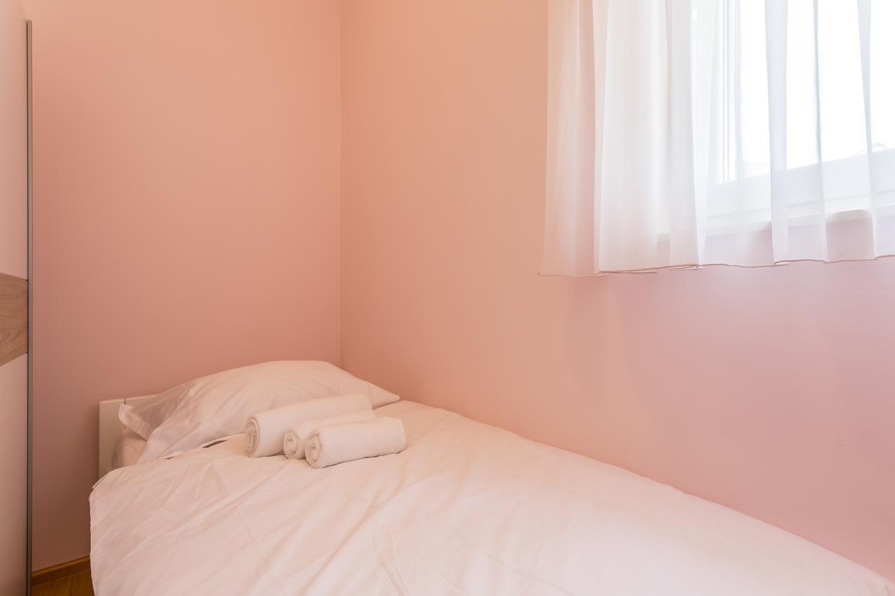Apartmani Lukić Split Zewnętrze zdjęcie