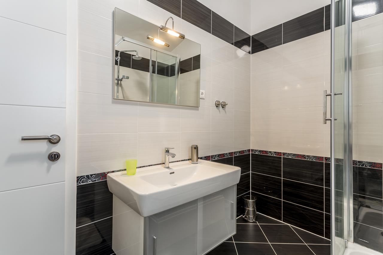 Apartmani Lukić Split Zewnętrze zdjęcie