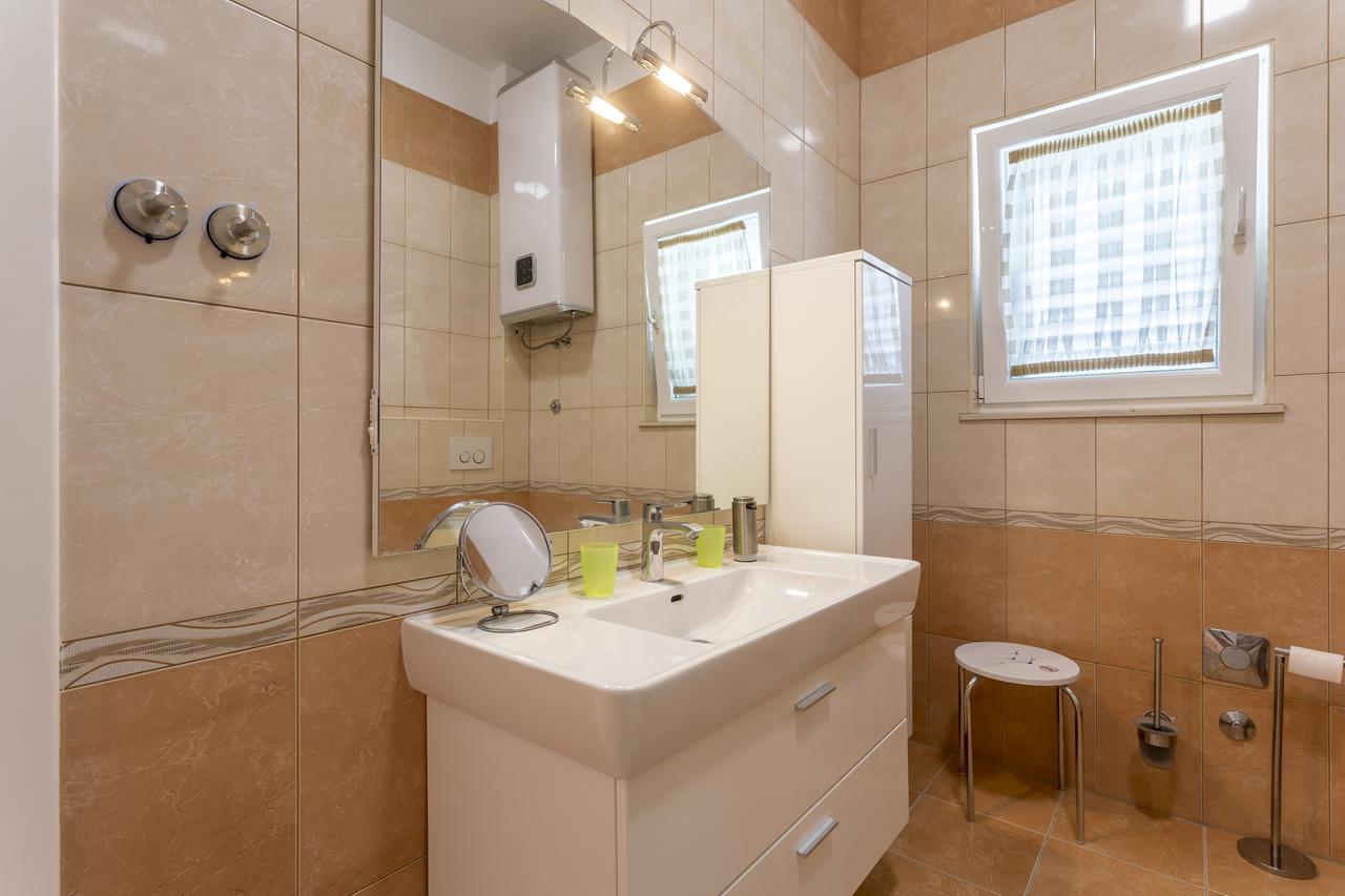 Apartmani Lukić Split Zewnętrze zdjęcie